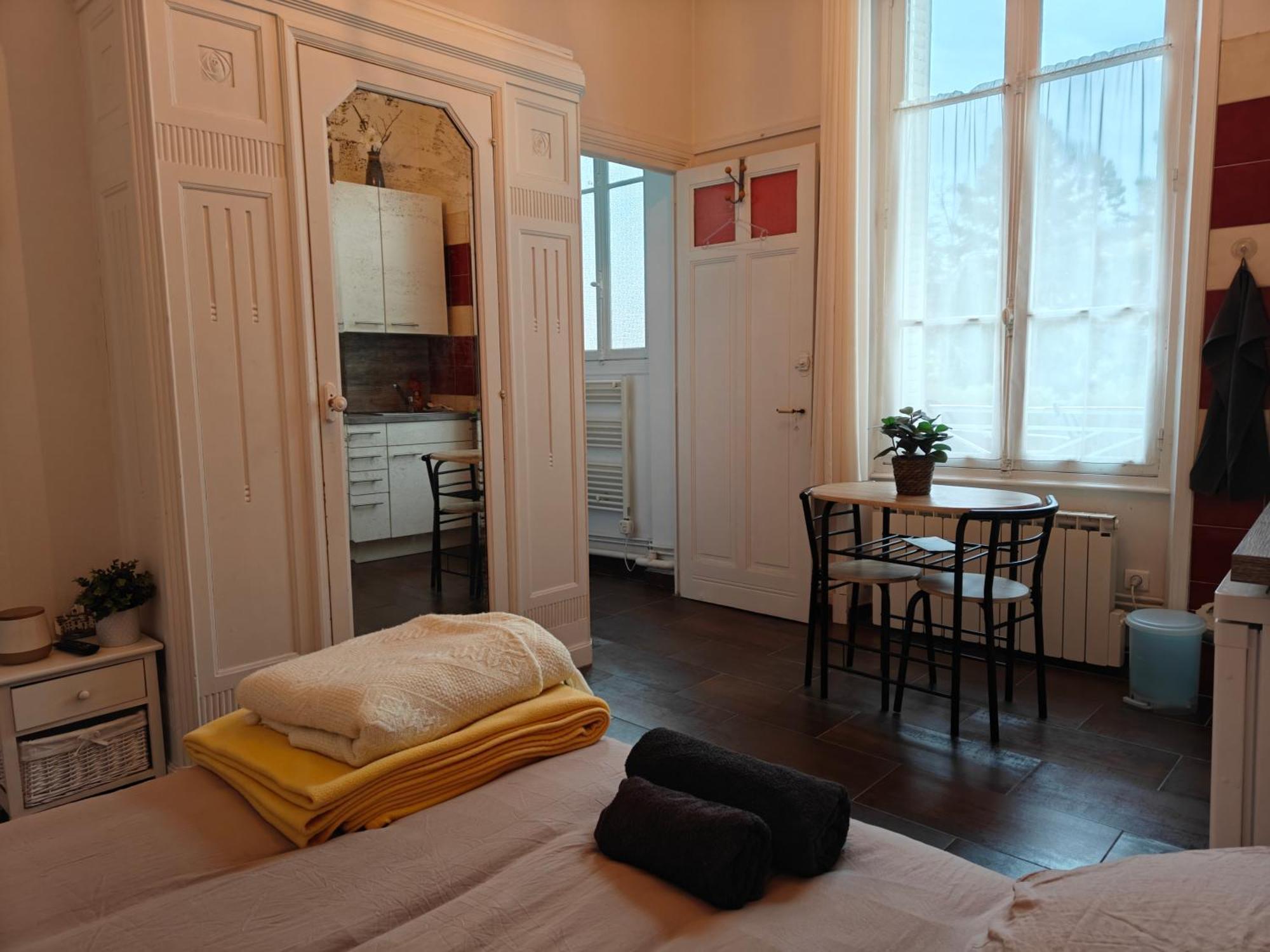 Studio Grand Hotel Chatel Guyon Eksteriør bilde
